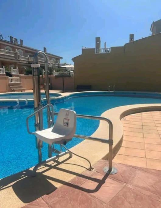 Bungalow Adaptado, Terraza Muy Grande Y Soleada. Gran Alacant Εξωτερικό φωτογραφία