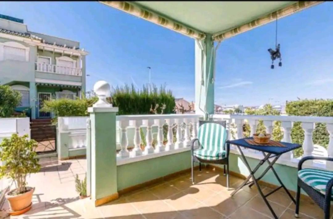 Bungalow Adaptado, Terraza Muy Grande Y Soleada. Gran Alacant Εξωτερικό φωτογραφία