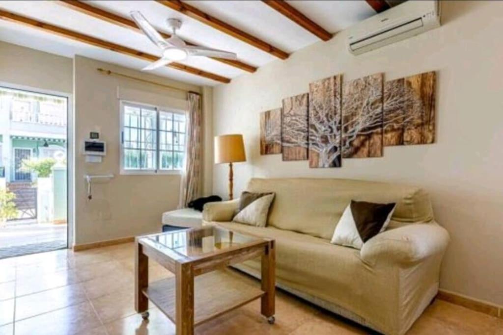 Bungalow Adaptado, Terraza Muy Grande Y Soleada. Gran Alacant Εξωτερικό φωτογραφία